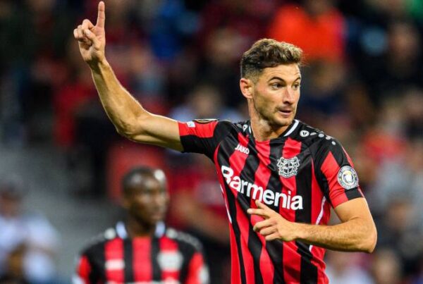 Lucas Alario (Foto: Divulgação/Bayer Leverkusen)