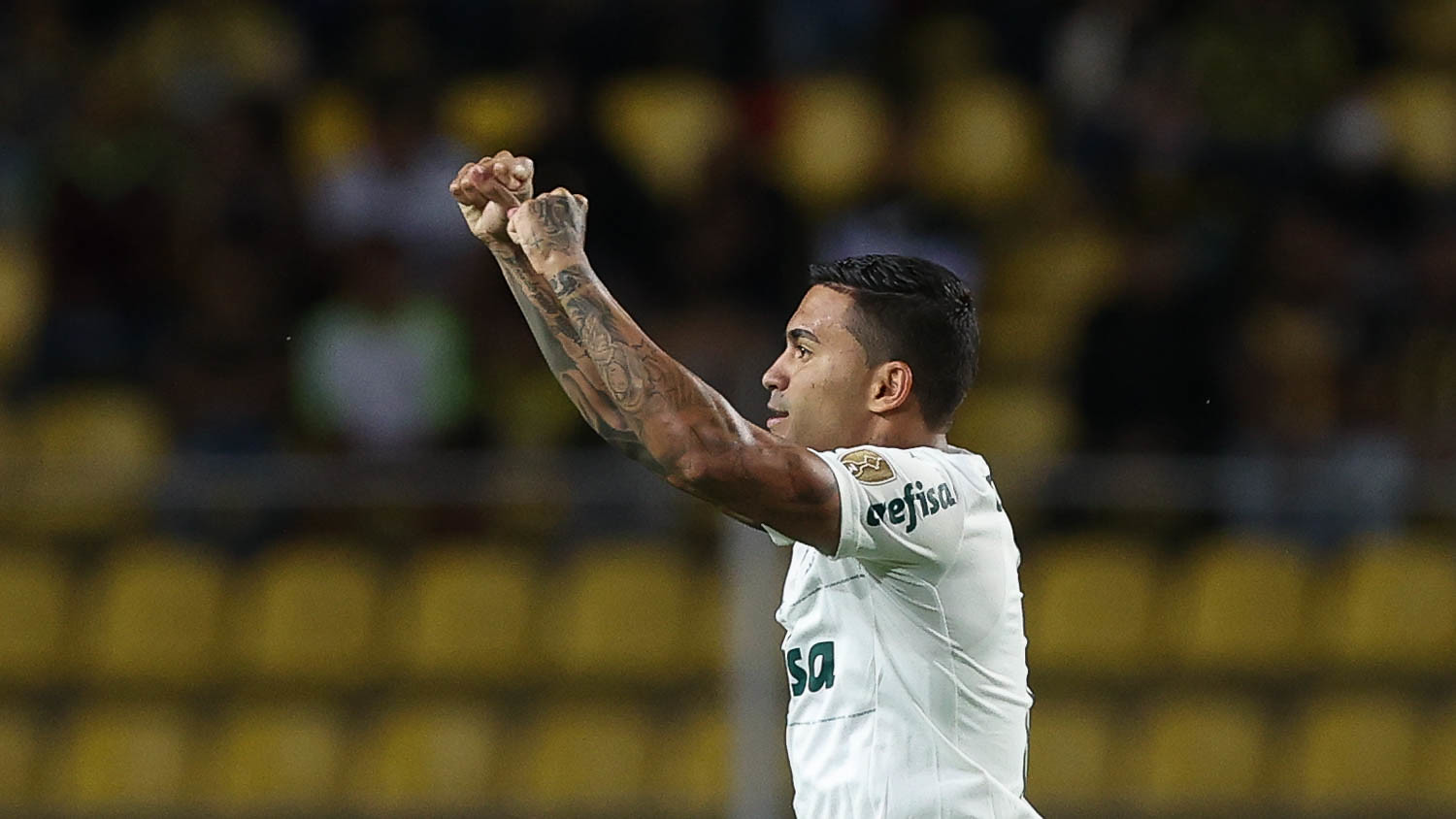 Estreia de bicampeão