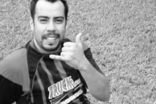 956152CD 4456 42B0 8EFB 5F137A46EE63