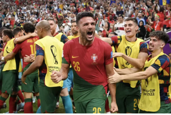 DD321699 6E57 4F04 8374 DA9065064622