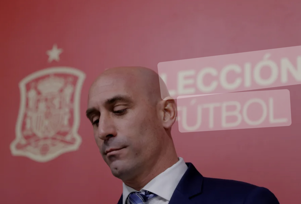 Luis Rubiales fora!