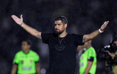 Vaga esportiva e financeira