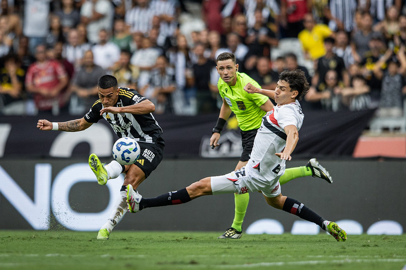 Ponto na conta do Rafael