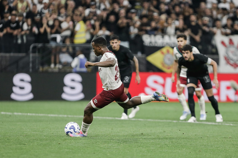 Abre o olho, Corinthians!