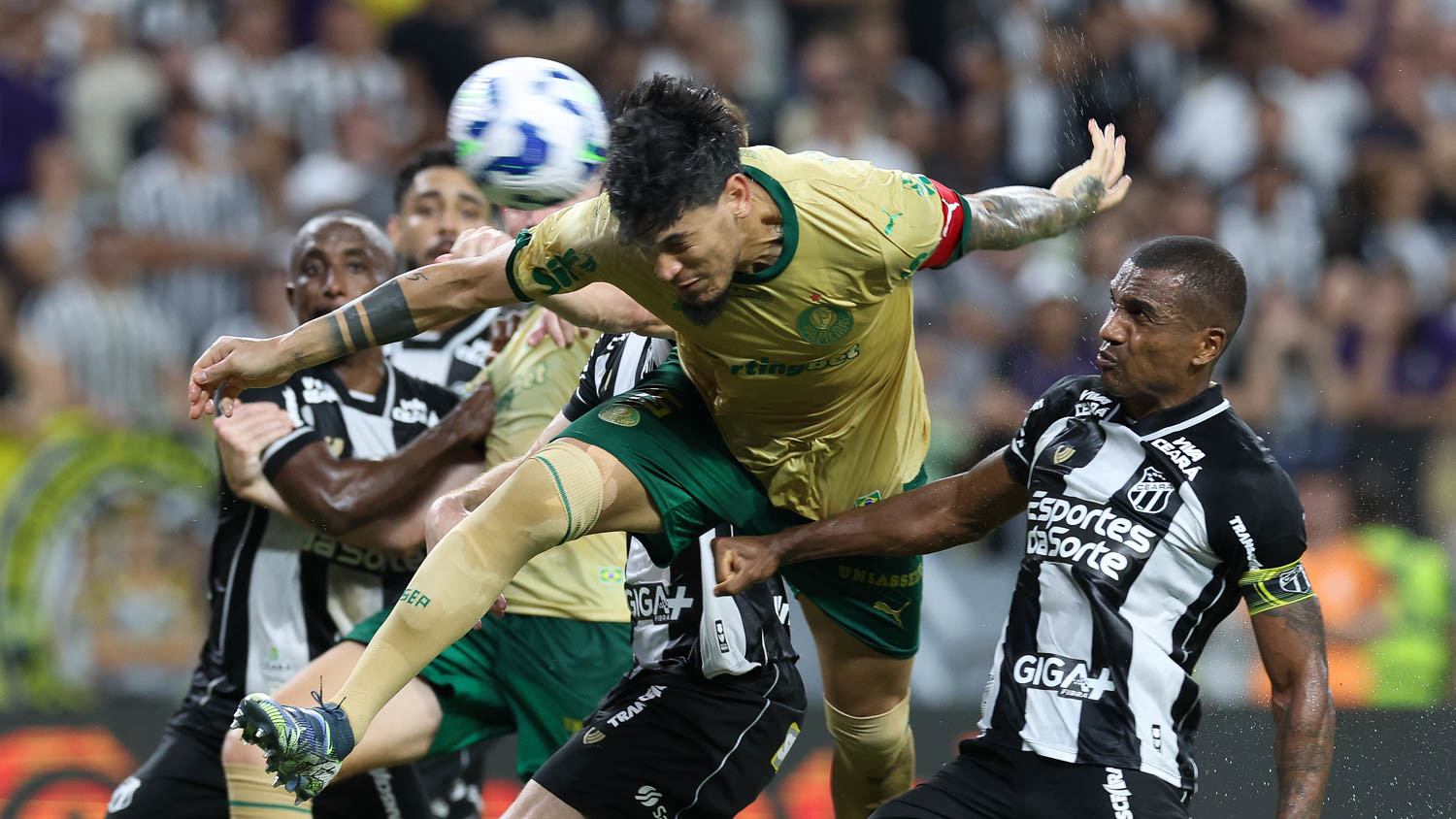 Palmeiras larga na frente na Copa do Brasil