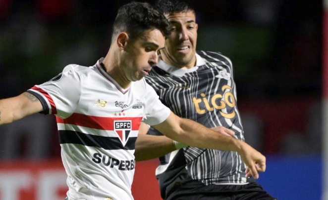 Cotia garante São Paulo na Liberta
